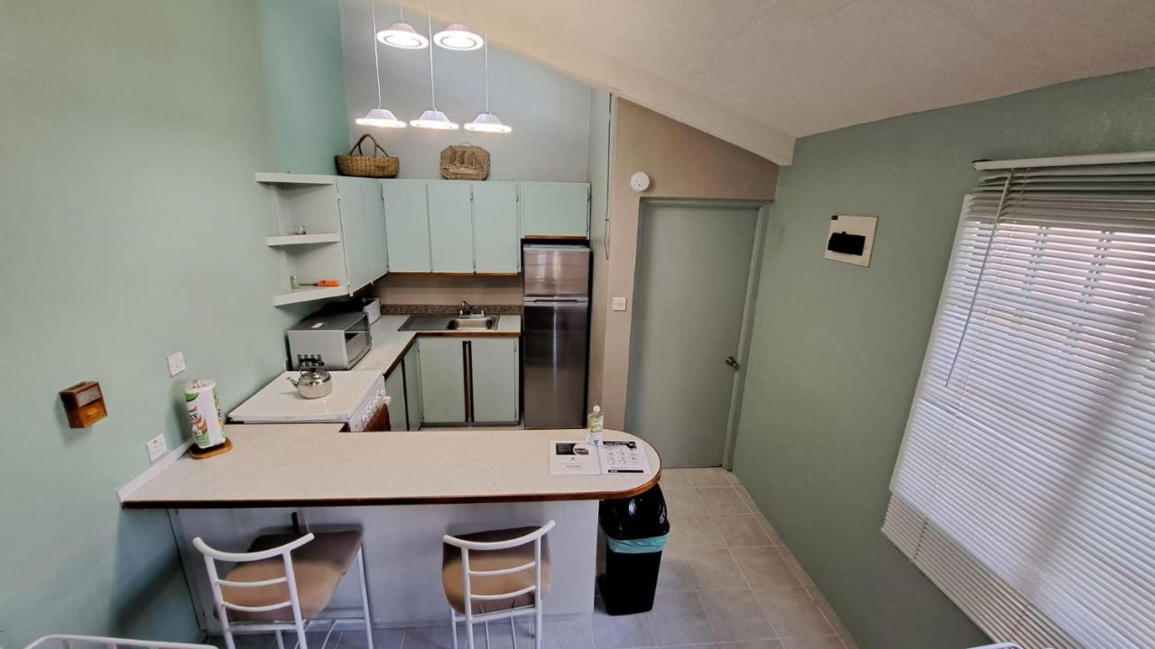 Kootney Resorts Portsmouth Buitenkant foto