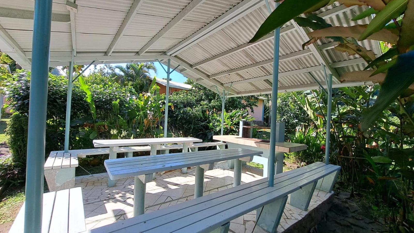 Kootney Resorts Portsmouth Buitenkant foto