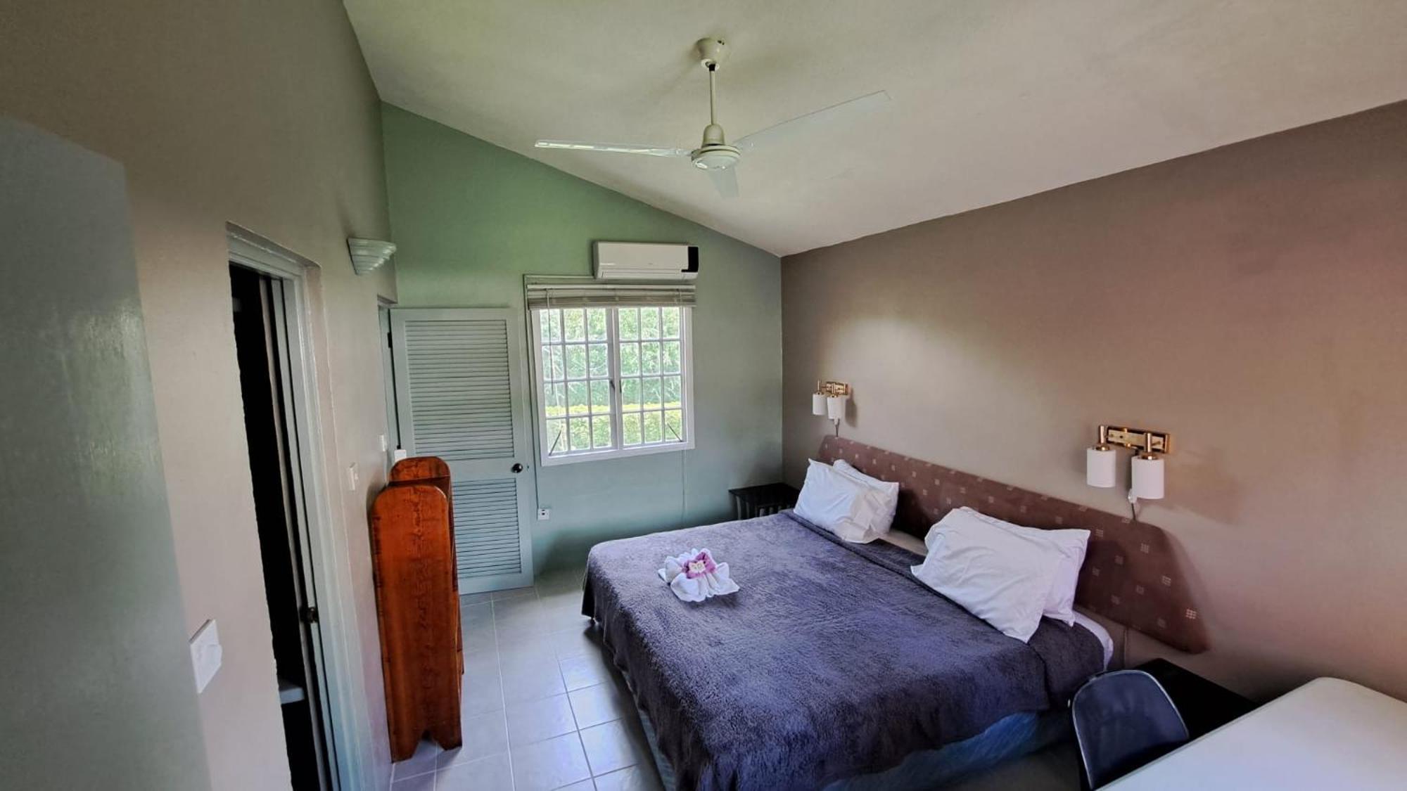 Kootney Resorts Portsmouth Kamer foto