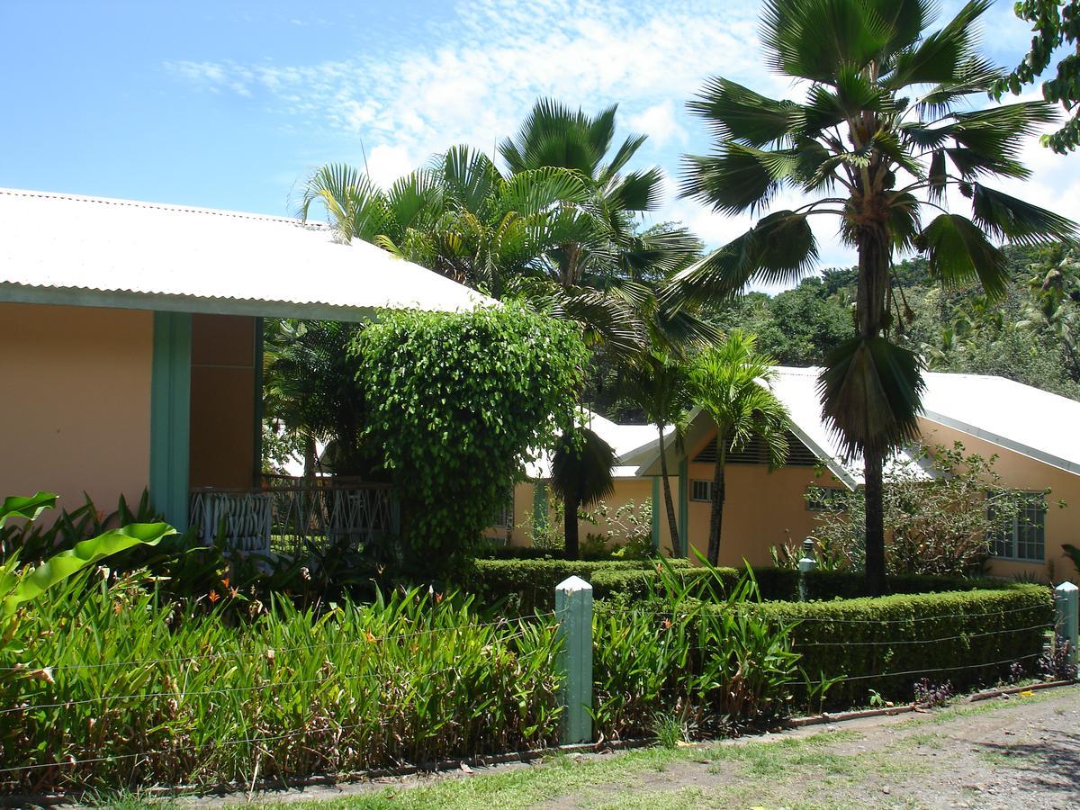 Kootney Resorts Portsmouth Buitenkant foto